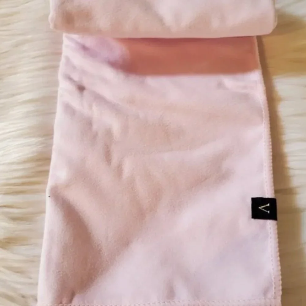 Victoria's Secret Workout Pink‎  Sweat Towel